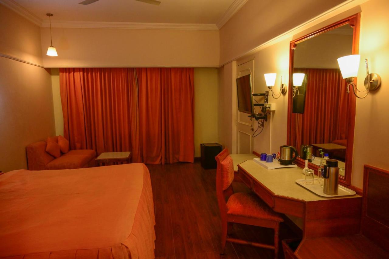 Maya'S Kings Kourt Mysore Exterior foto